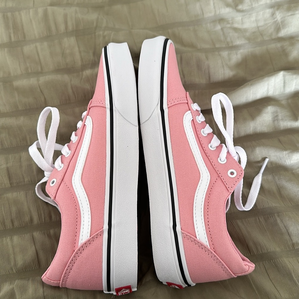 Vans Canvas Powder Pink/ White Ward Size 5 - Picture 2 of 6